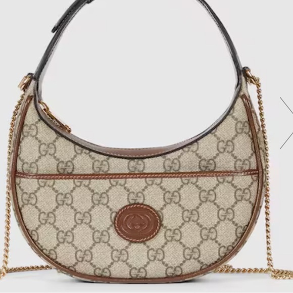 GUCCI HALF-MOON-SHAPED MINI BAG WITH INTERLOCKING G - Picture 2 of 10